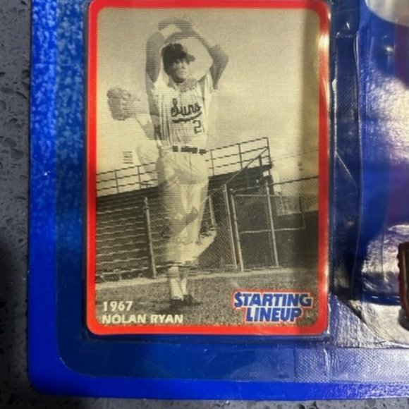 1997 Starting Lineup Nolan Ryan #21 Jacksonville Suns Figurine and Hologram Card - Picture 2 of 4